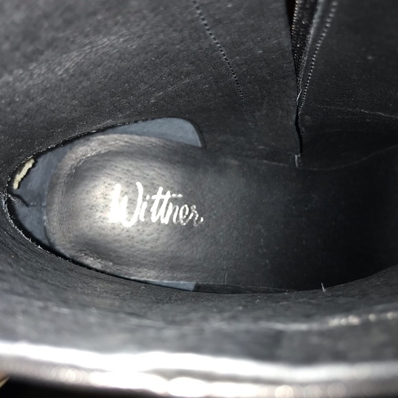 Wittner of Australia. Booties. Fits like an 8.5 - Picture 6 of 6